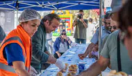 Kuşadası iki belediye çalışanını dualarla andı