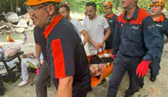 Doğa yürüyüşü kabusa döndü: Kayalıklardan dere yatağına çakıldı