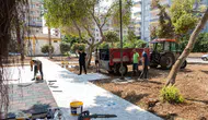 Mezitli’de iki popüler park yenilenerek modern hale getiriliyor