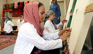Van'da kaybolmaya yüz tutan dokuma sanatı yeniden tezgahta