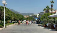 Marmaris limanına dev kruvaziyerle binlerce turist geldi