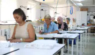 Didimli kadınlar dikiş atölyesinde hem öğreniyor hem üretiyor