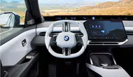 Otomobillerde tuş devri kapanıyor mu? BMW'den şaşırtan 'gençlik' savunması