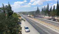 Bursa İzmir yolunda alevler trafiği kilitledi