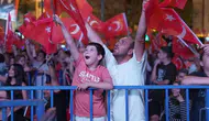 Denizli’de 30 Ağustos coşkusu: Delikliçınar Meydanı Sagopa Kajmer ile inledi