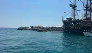 Fethiye açıklarında batan tekneden 100 kişi son anda kurtarıldı