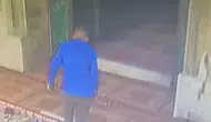 Fatih'te camide namaz kılan vatandaşın 450 bin liralık birikimi çalındı