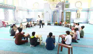 Vanlı çocuklara kötü alışkanlıklardan korunma dersi verildi