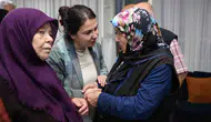 Düzce’de huzurevi sakinlerine doğum günü sürprizi
