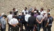 Feke Belediye Başkanı Özen mahalleleri tek tek geziyor