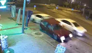 Denizli’de alkollü sürücünün kaçışı dört araca mal oldu