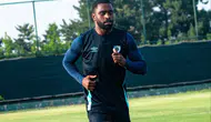 Erzurumspor'un yeni yıldızı Gyrano Kerk şehre alışmaya çalışıyor
