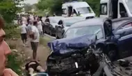 Kandıra yolunda trafik kazası 6 kişi hastaneye kaldırıldı