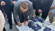 Bakan Kacır Afyon’da bizzat üye yaptı
