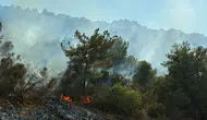 Antalya’da iki farklı noktada orman yangını paniği