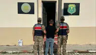 Kars'ta yıllardır aranan cinayet hükümlüsü yakayı ele verdi