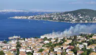 Heybeliada Deniz Harp Okulu çatısındaki yangın kontrol altına alındı
