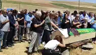 PKK yöneticisinin annesi Sivas'ta toprağa verildi