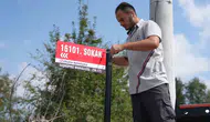 Düzce'de yeni mahallede sokak tabelaları yerini buluyor