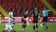 Hem attı hem hazırladı Emrecan Bulut Rizespor’u Gaziantep’te öne taşıdı