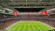 Transfer isyanı: Tribünler boş kaldı, yönetim protesto edildi