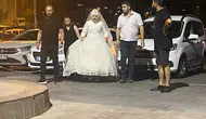 Düğün yolunda kaza Gelin ve damat hastanelik oldu