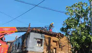 Bandırma’da kerpiç ev alevlere teslim oldu