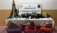 Define avcılarına jandarma baskını: Kazı alanında cephanelik çıktı