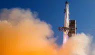 SpaceX dev roketi havada yakalamak için gün sayıyor