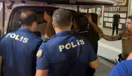 Aksaray'da aile kavgası polisi karıştırdı, gözaltı anları kamerada