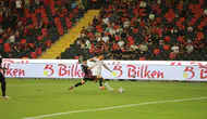 Gaziantep FK ve Alanyaspor mücadelesinden kareler
