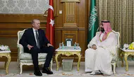 Kritik zirve: Erdoğan ve Veliaht Prens Selman bir araya geldi