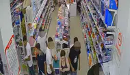 Samsun'da altı kişi kırtasiyeciye saldırdı