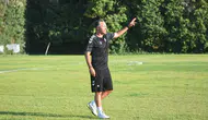 Altay krizin gölgesinde Tuna Üzümcü ile sahaya indi
