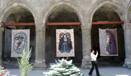 Erzurumlu sanatçıdan kilim üzerine Türk tarihi sergisi