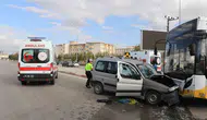 Karaman'da korku dolu anlar: Çarpışmanın ardından alev alan araçtan sağ çıktılar