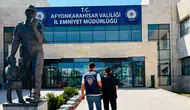 Afyonkarahisar’da dijital dolandırıcı operasyonuyla yakalandı