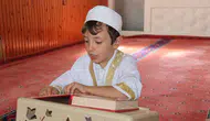 9 yaşındaki Asilhan azmiyle engel tanımadı
