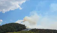 Dursunbey ormanlarında alevlerle mücadele sürüyor