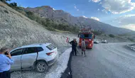 Hakkari yolunda kaza üç kişi hastanelik oldu
