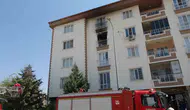 Kilis'te 4 katlı binada yangın 1 kişi hastanelik oldu