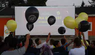 İhsaniye köyü meydanına dev ekran kuruldu