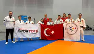 Özel sporcular İsveç'te madalyaları topladı