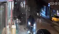 Elazığ’da trafik kazası anı güvenlik kamerasına yansıdı