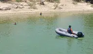 Aydın itfaiyesi göletin dibine gömülen 50 bin dolarlık ekipmanı çıkardı