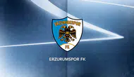 Erzurumspor İrlandalı sağ bek Festy Ebosele ile el sıkıştı