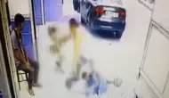 Sokak ortasında vicdansızlık: Oyun oynayan çocuklara dehşeti yaşattı