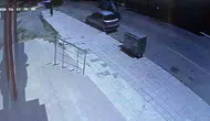 Çorum’da kontrolden çıkan araç park halindeki otomobile çarparak ters döndü
