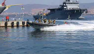 Kocaeli’de komandoların nefes kesen Mavi Vatan gösterisi