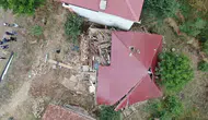 Kastamonu'da tadilat yapılan köy evi çöktü 5 kişi yaralı kurtarıldı